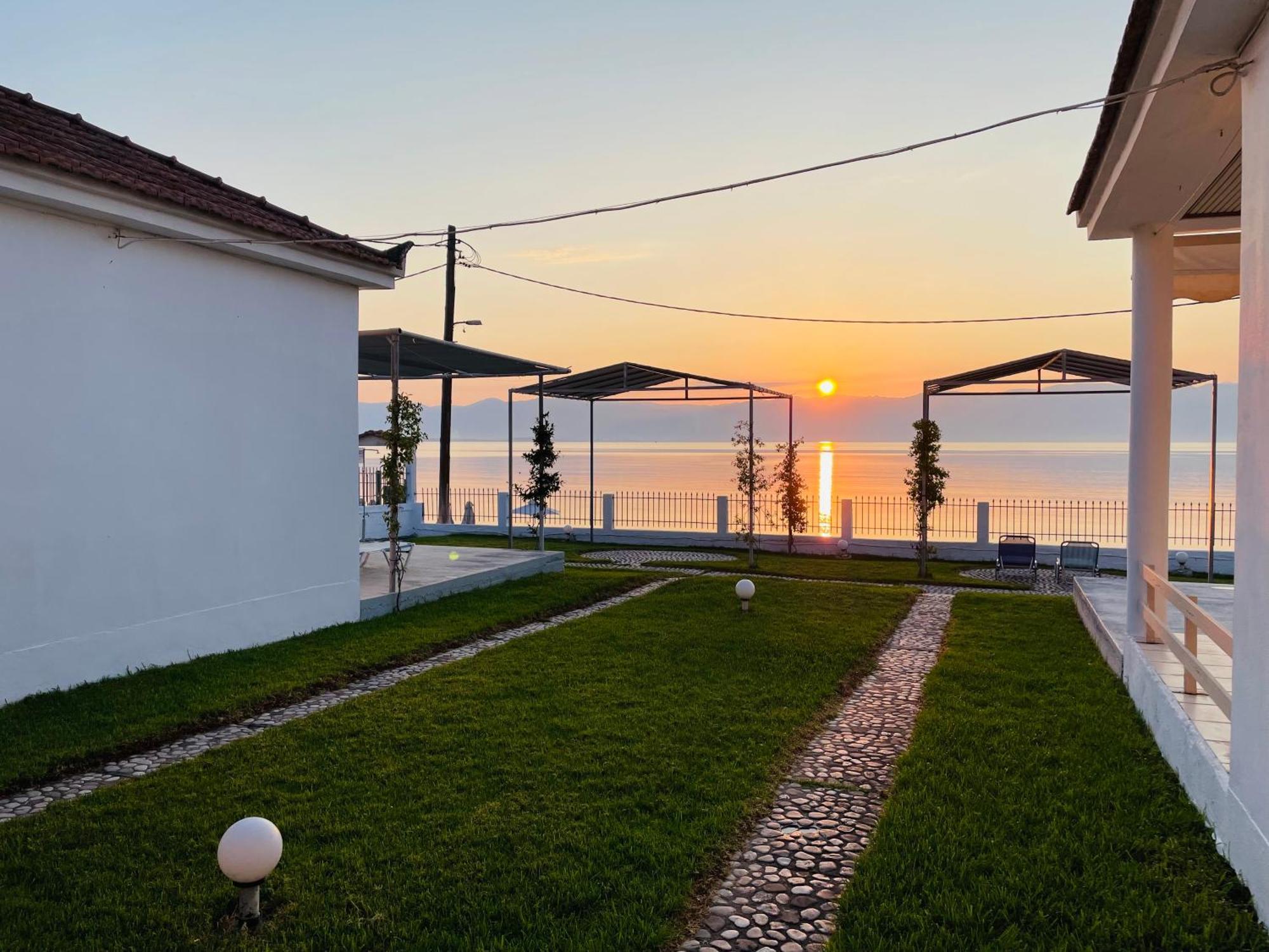 Seaside Bungalows Petalidi ภายนอก รูปภาพ